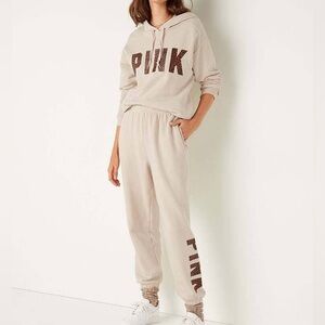 PINK Victoria's Secret Leopard Hoodie and Sweatpants Jogger Set! 🐆 Small